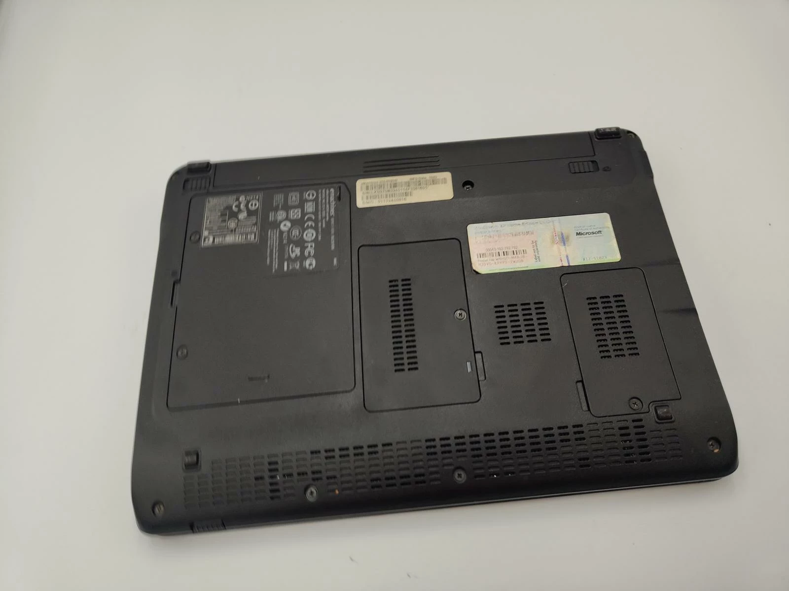 laptop-emachines-em250-kav60-101-intel-atom-n270-1-gb-ram-dysk-160-gb-ean-gtin-4712842253617