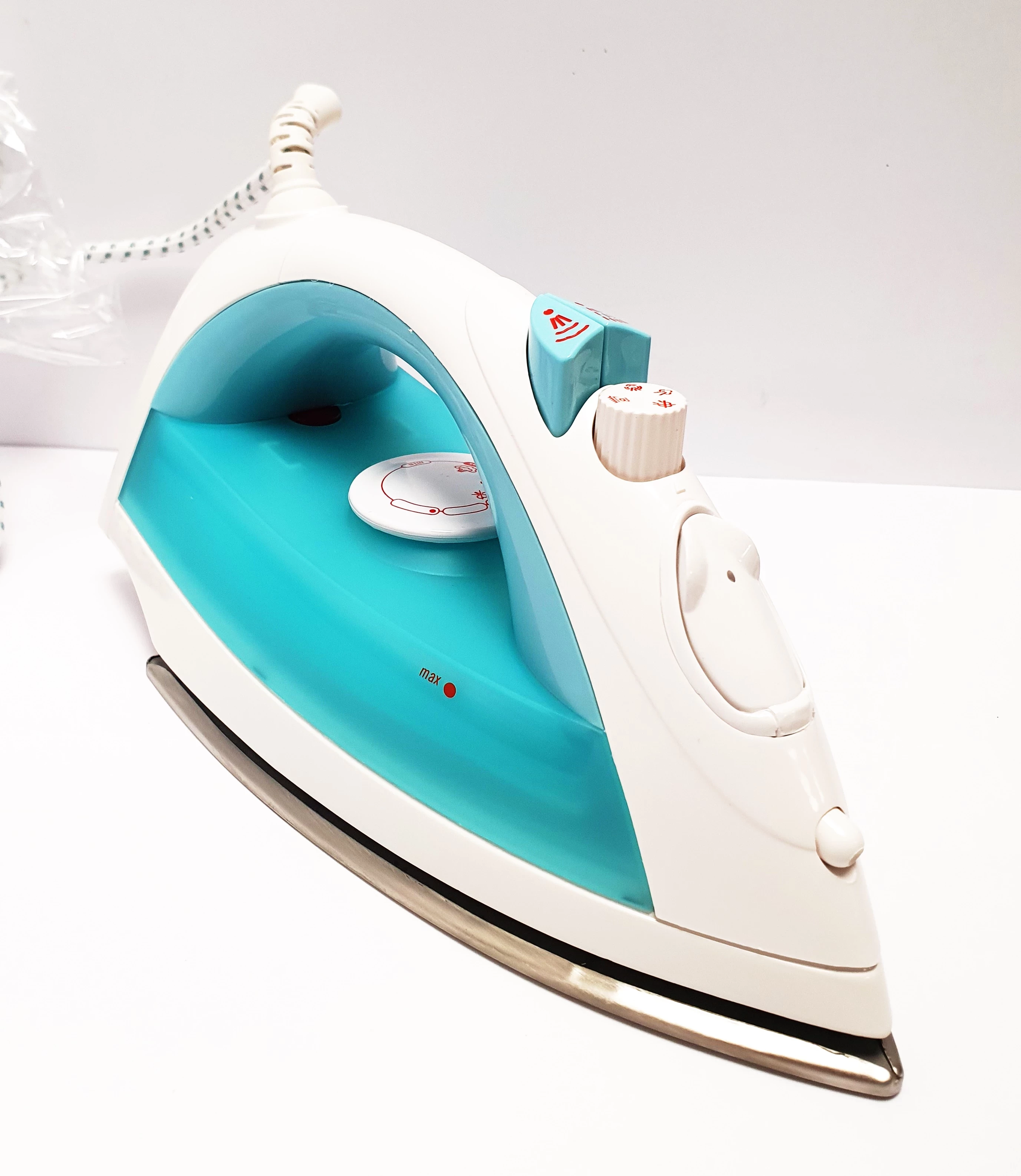 zelazko-moulinex-principio-20-moc-152000