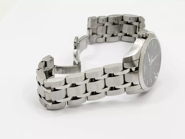 TISSOT T035.410.11.051.00