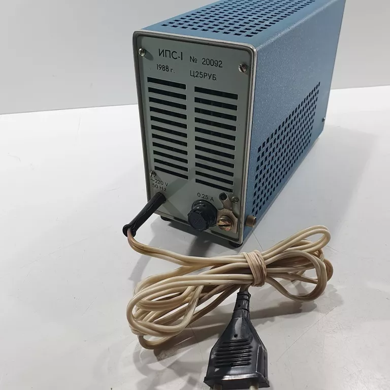 PROSTOWNIK 1A 2-15V CCCP 1988
