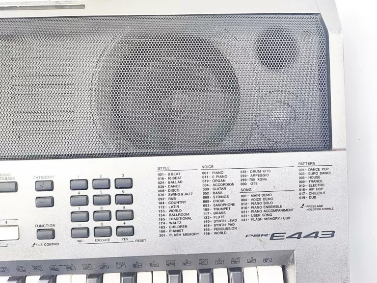KEYBOARD YAMAHA PSR-E443