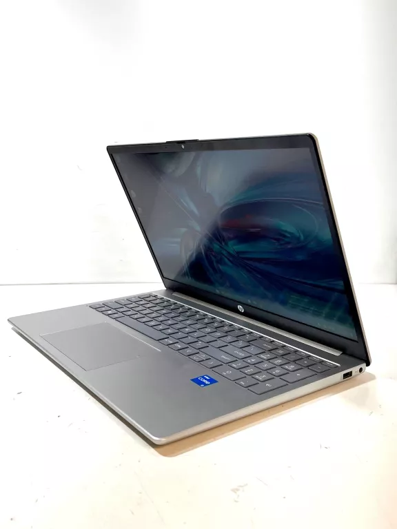 LAPTOP HP 250 G10 TPN-Q286