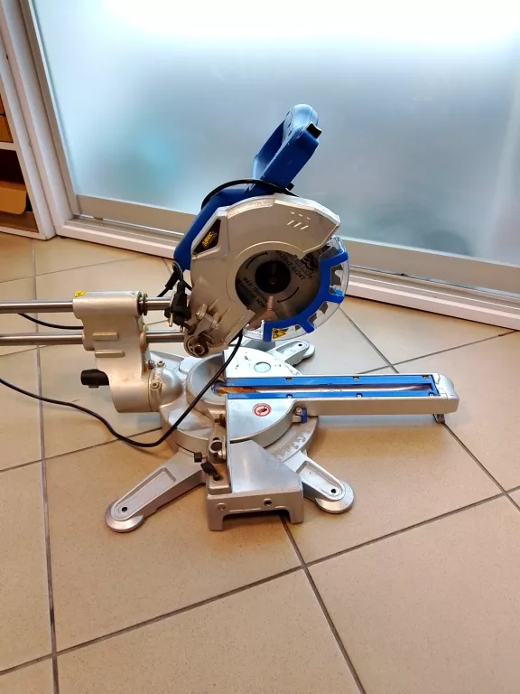 UKOŚNICA MEEC TOOLS 1050W IP20 190MM NIEBIESKA GOL
