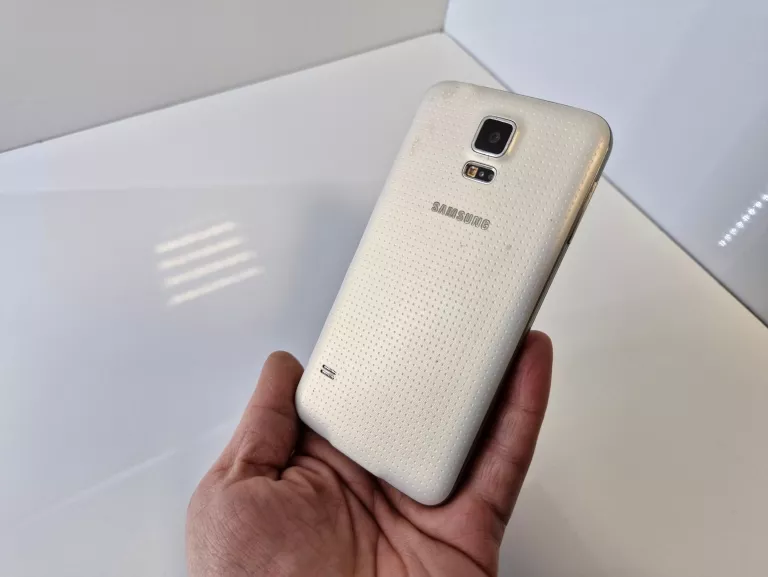 SAMSUNG GALAXY S5 G900F 16GB 2GB