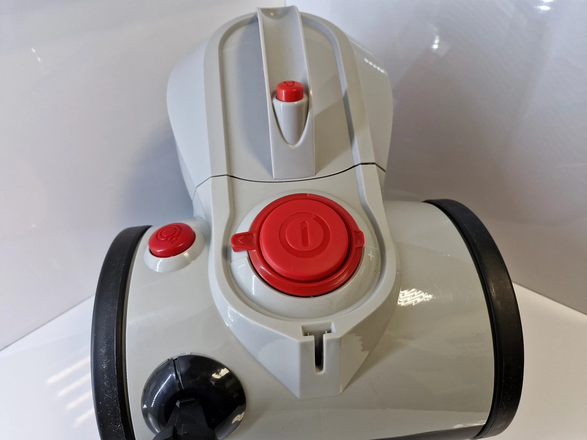 odkurzacz-bezworkowy-dirt-devil-dd2503-800w-kolor-dominujacy-129357-2