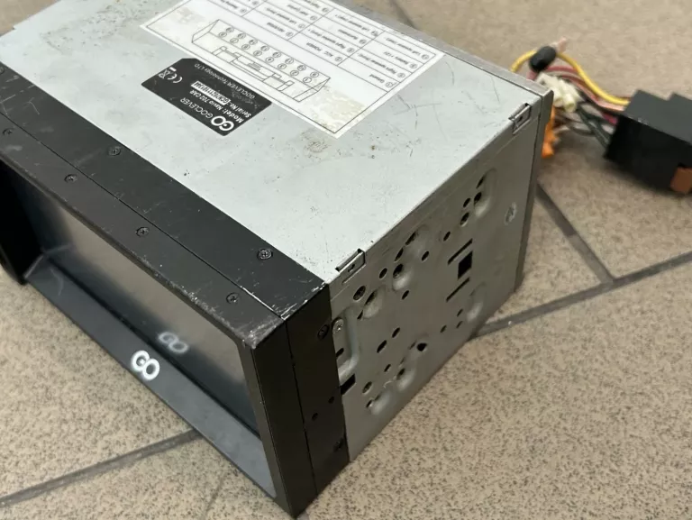 RADIO GOCLEVER NAVIO 702 KABEL