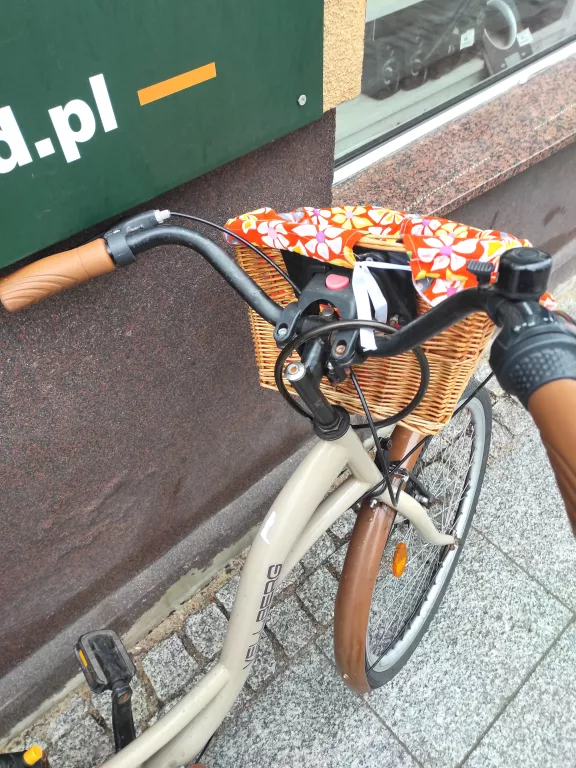 rower-miejski-vellberg-26-cali-koszyk-rozmiar-ramy-23-cale
