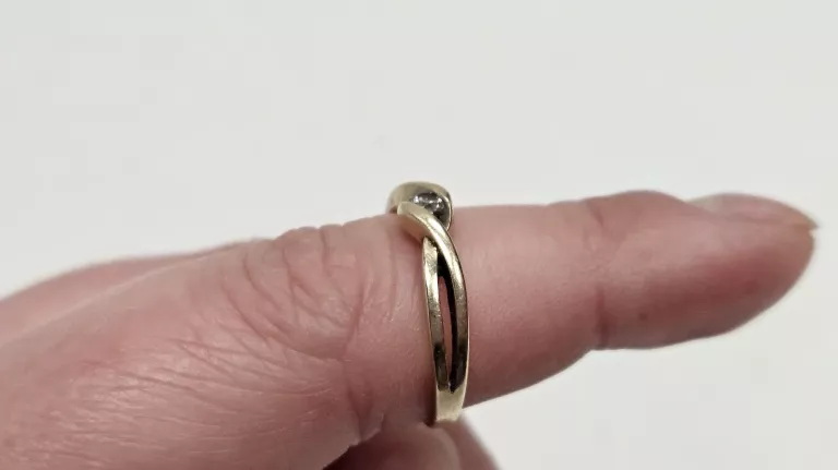 sliczny-zloty-pierscionek-585-14k-173g-rozmiar-11-marka-248811-958954