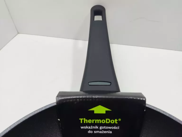 PATELNIA TRADYCYJNA ZWIEGER SENSA THERMO 24 CM NON-STICK (NIEPRZYWIERAJĄCA