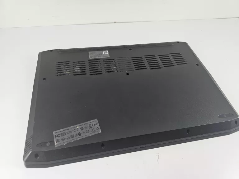 laptop-lenovo-ideapad-gaming-3-15arh05-ryzen78gb512gbwin11-rodzaj-karty-graficznej-grafika-zintegrowana