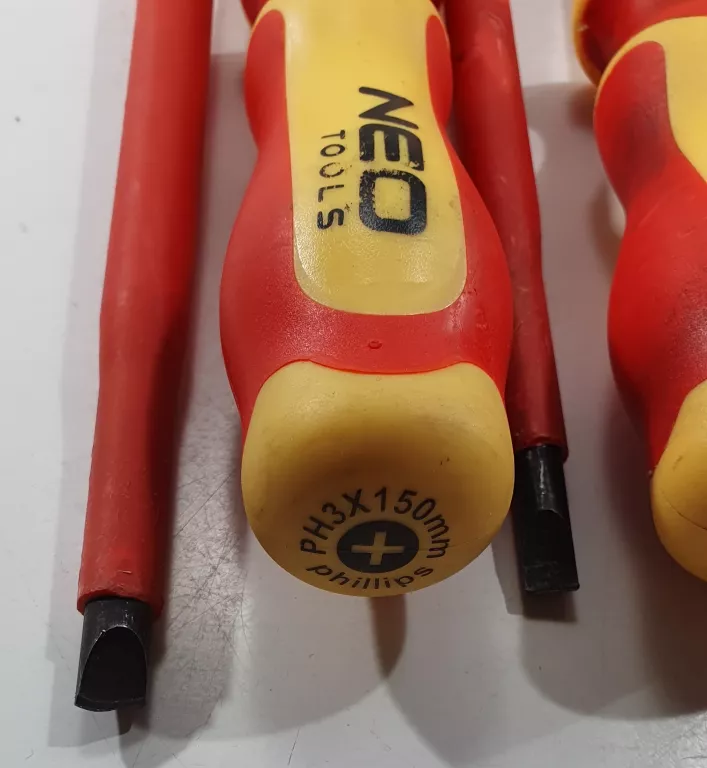 ZESTAW WKRĘTAKÓW 9SZT. NEO TOOLS 1000V 04-143