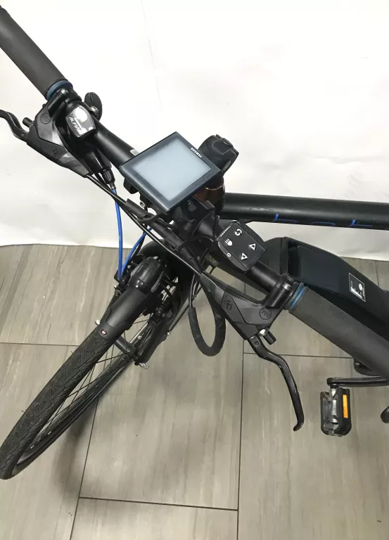 ROWER ELEKTRYCZNY BATAVUS RAZER Z ŁADOWARKĄ I DOKUMENTAMI