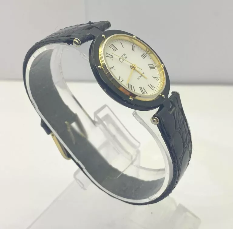 ZEGAREK DAMSKI CARTIER MUTDE SWISS NA CZARNYM SKÓRZANYM PASKU QUARTZ