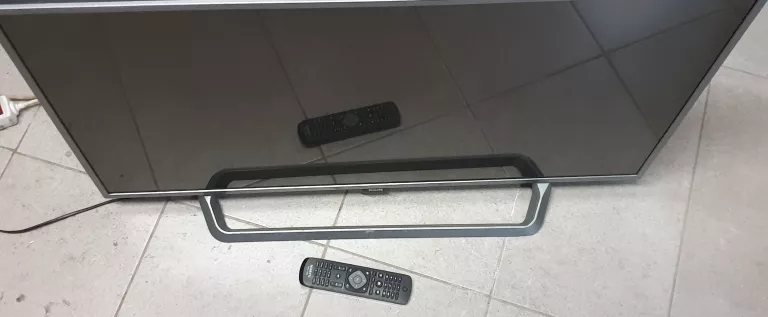 TELEWIZOR PHILIPS 43PUS6262 4K+ PILOT