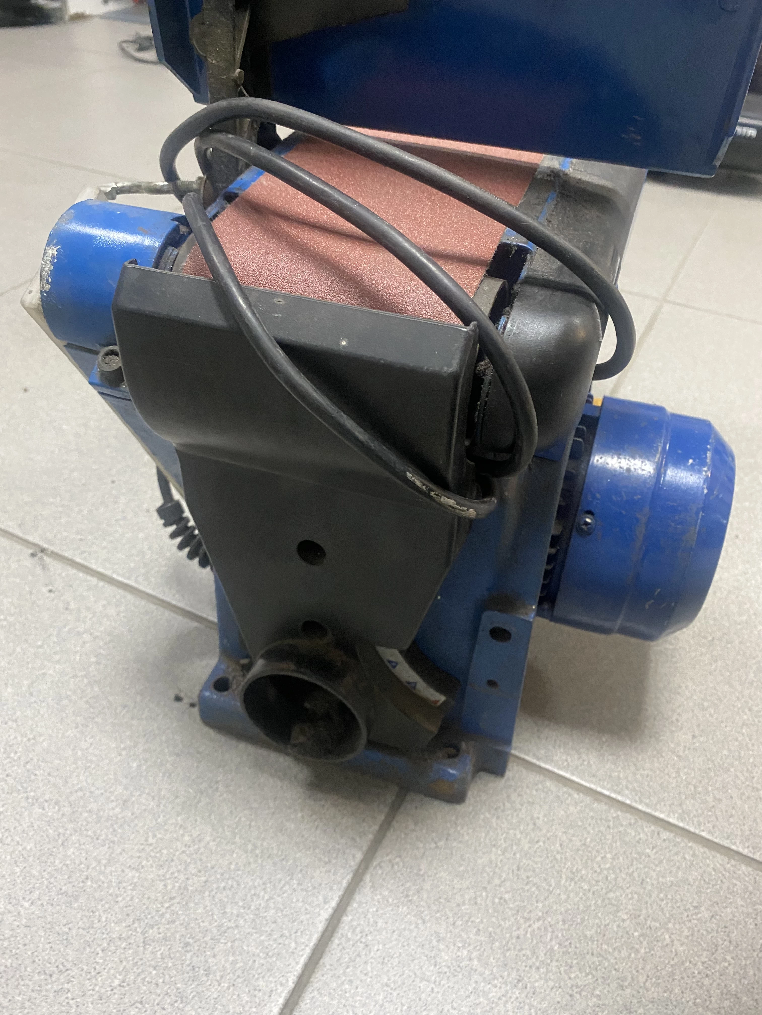 szlifierka-tasmowa-dedra-ded7718-stan-uzywany