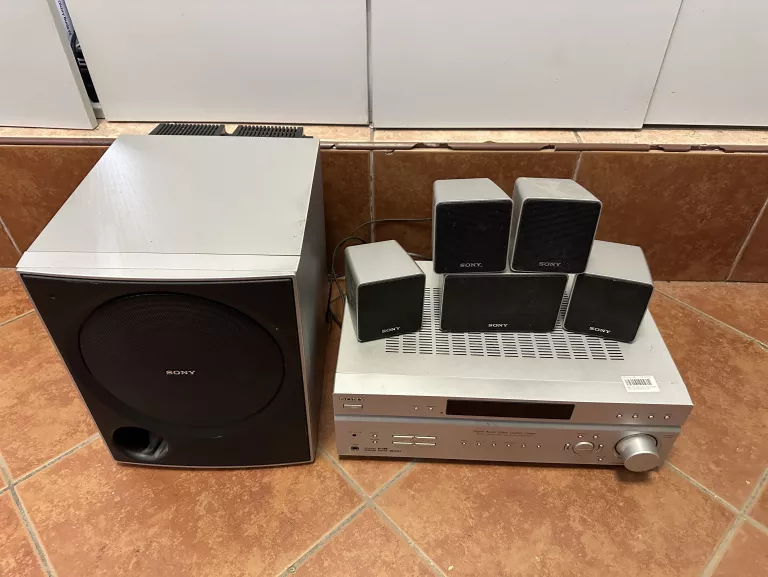 ZESTAW KINA DOMOWEGO SONY WZMACNIACZ + 5.1