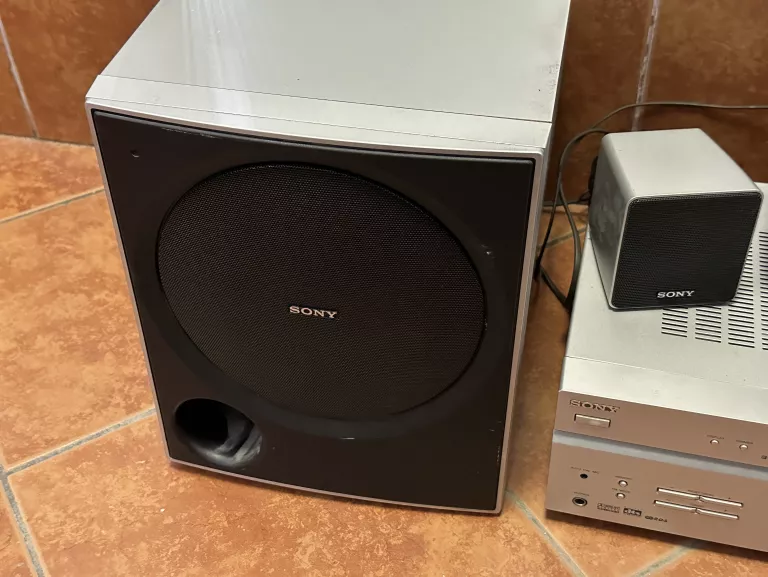ZESTAW KINA DOMOWEGO SONY WZMACNIACZ + 5.1