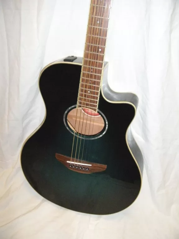 GITARA ELEKTROAKUSTYCZNA YAMAHA APX 600