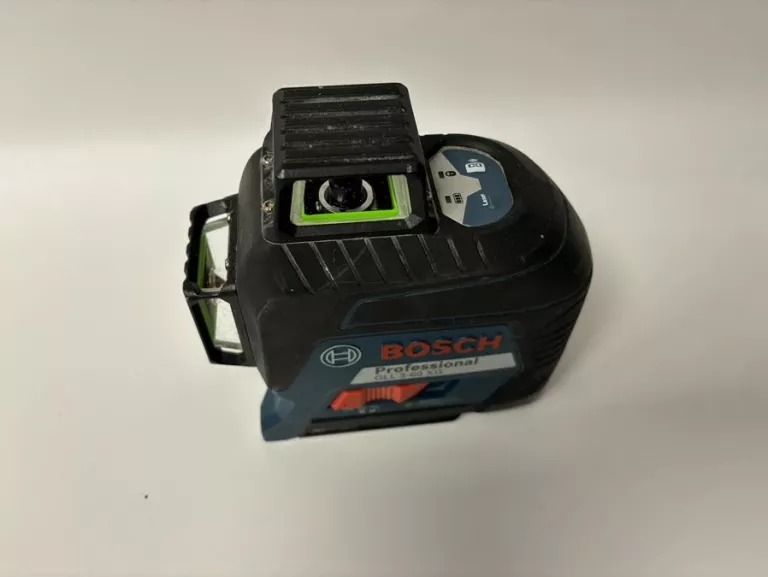 laser-krzyzowy-bosch-gll-3-60-xg-stan-uzywany