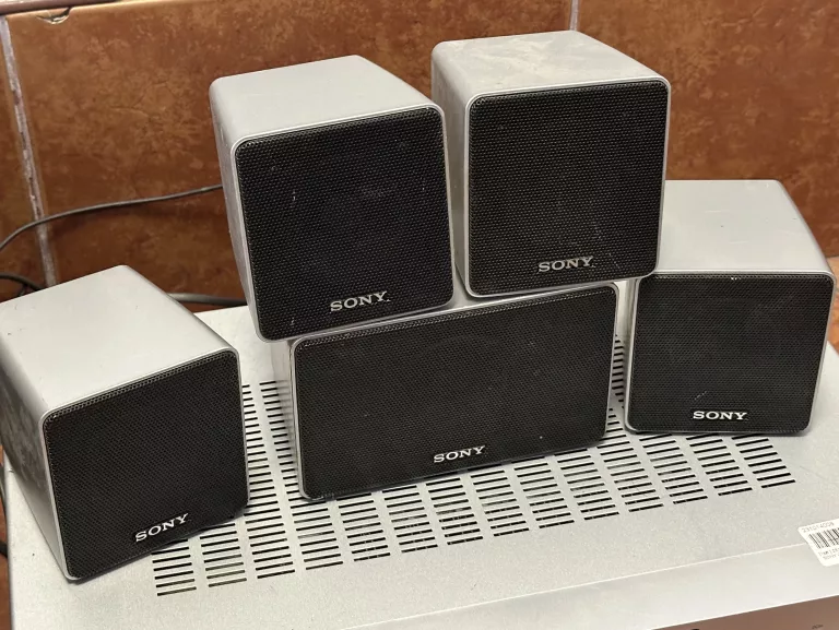ZESTAW KINA DOMOWEGO SONY WZMACNIACZ + 5.1