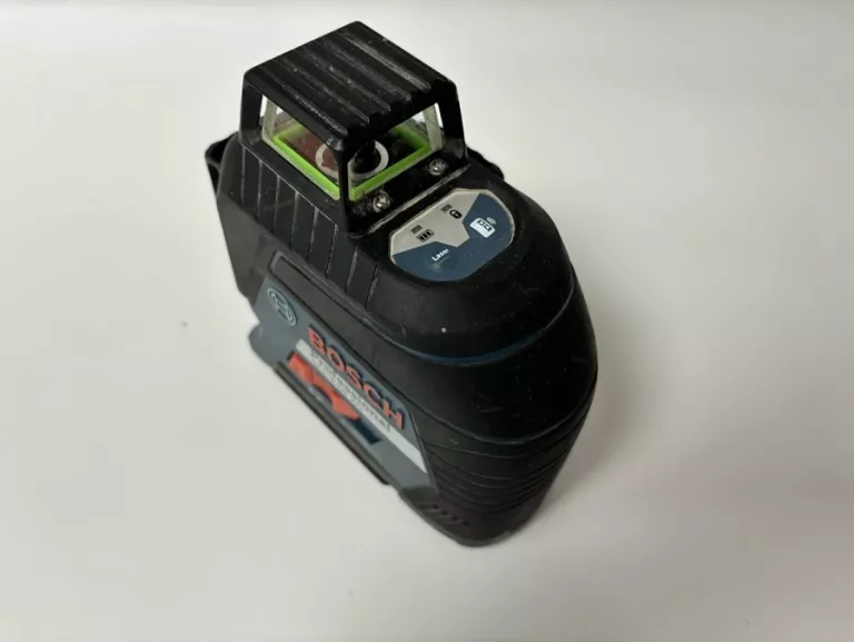 laser-krzyzowy-bosch-gll-3-60-xg-maksymalny-zasieg-pracy-30