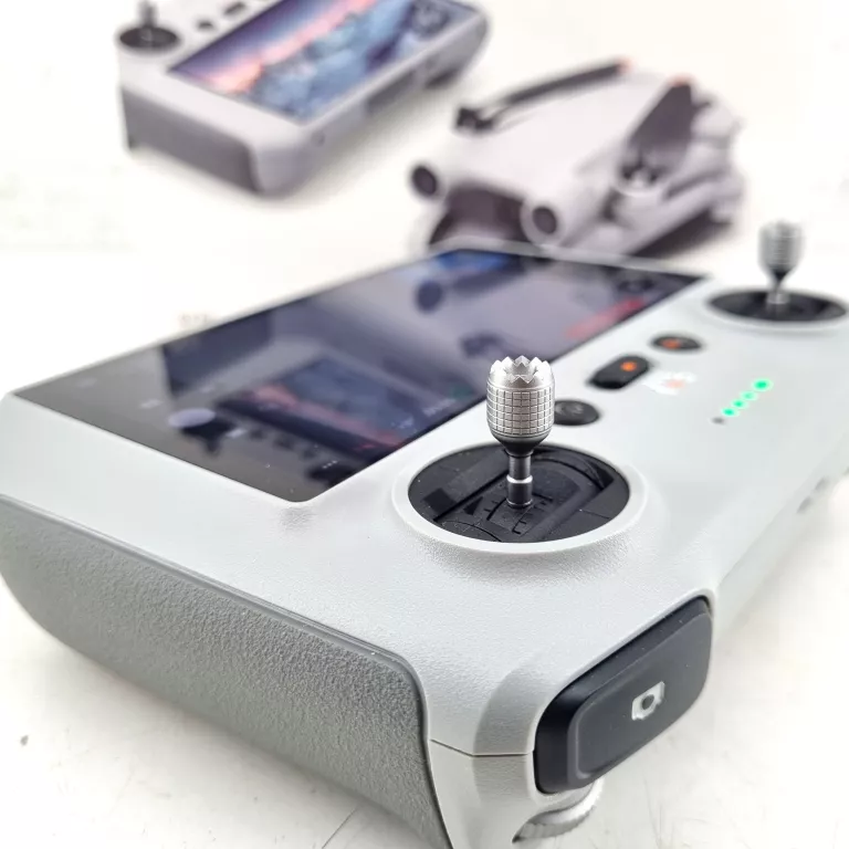DRON DJI MINI 3 RC + PUDEŁKO + FAKTURA (USZKODZONY GIMBAL)