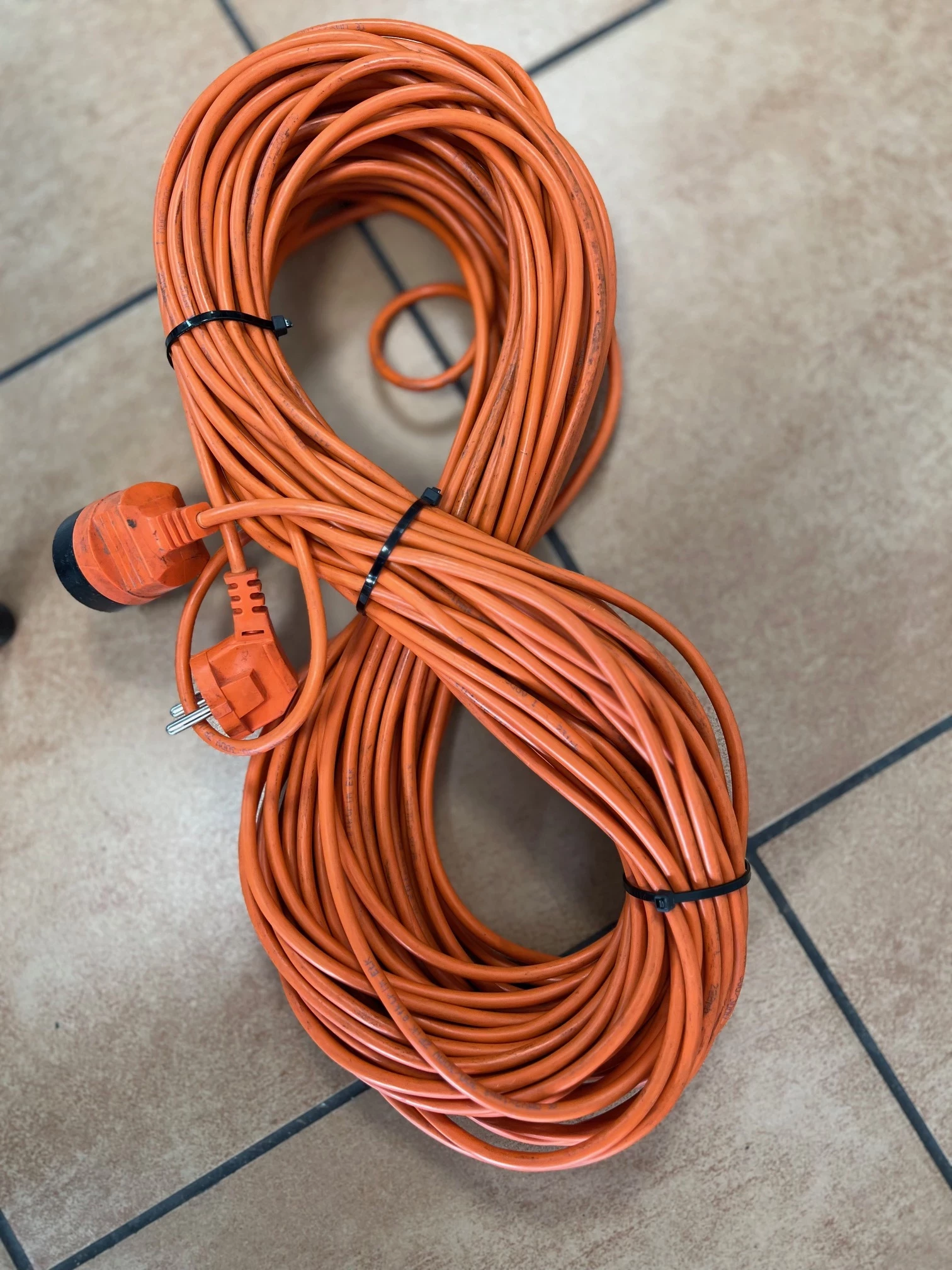 przedluzacz-budowlany-stan-uzywany