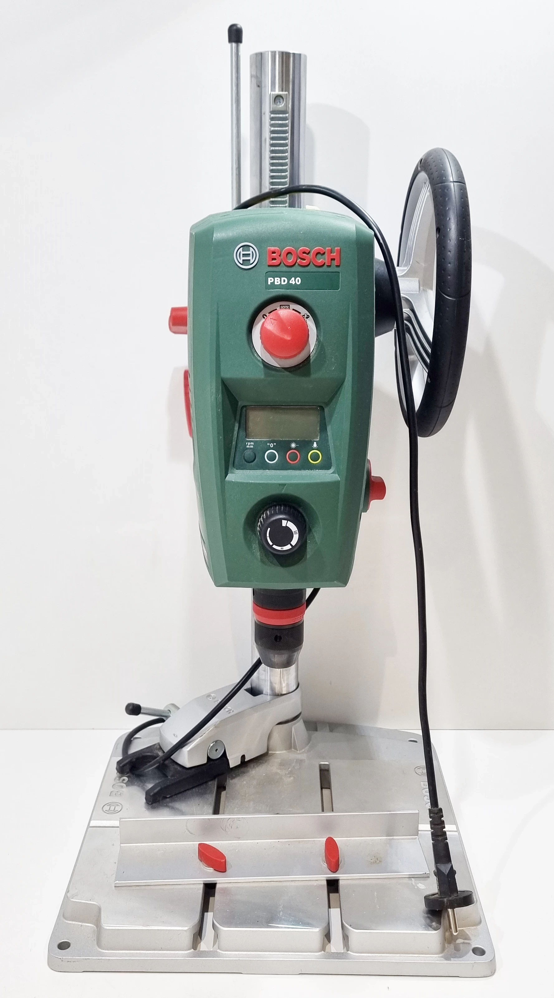 wiertarka-kolumnowa-pbd-40-bosch-mlodziencza-1-warszawa