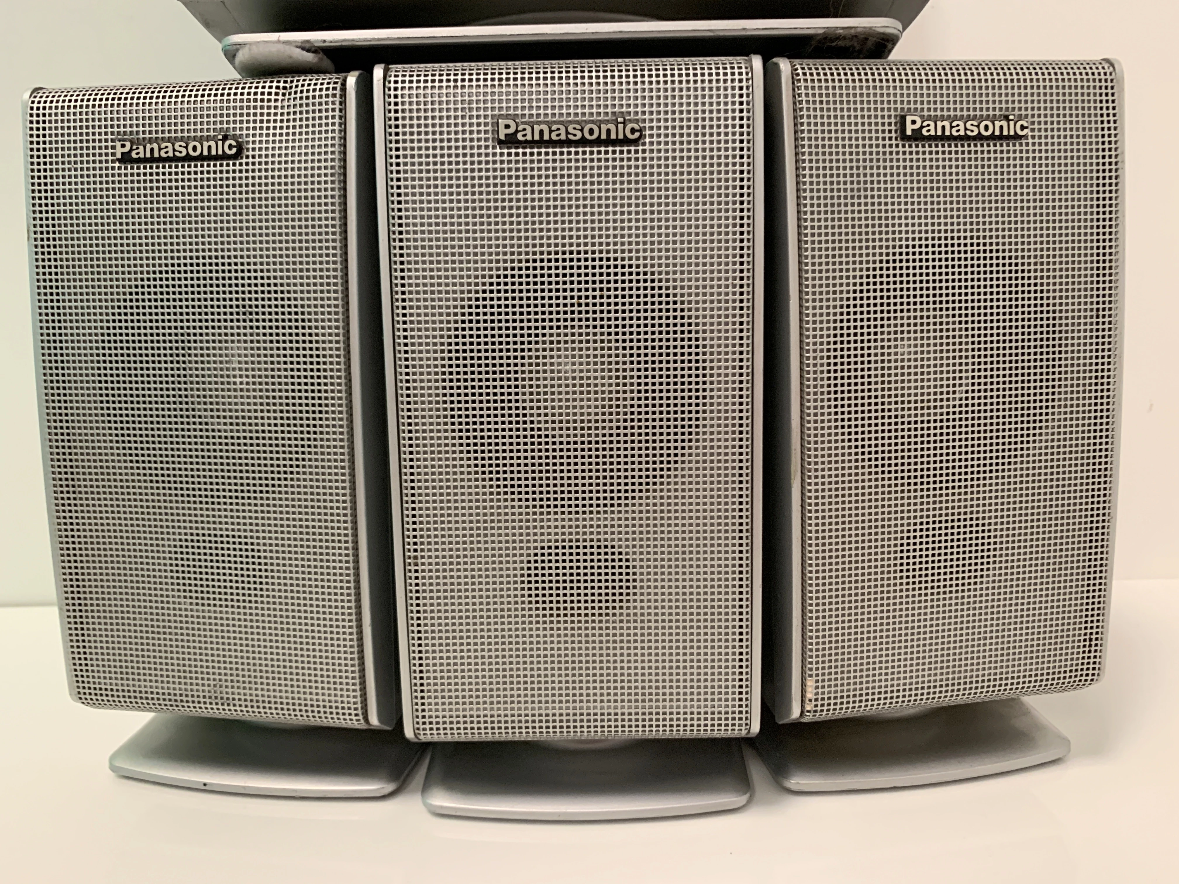 subwoofer-sb-wa520-panasonic-glosniki-3x-glosnik-1x-centralny-kolor-srebrny