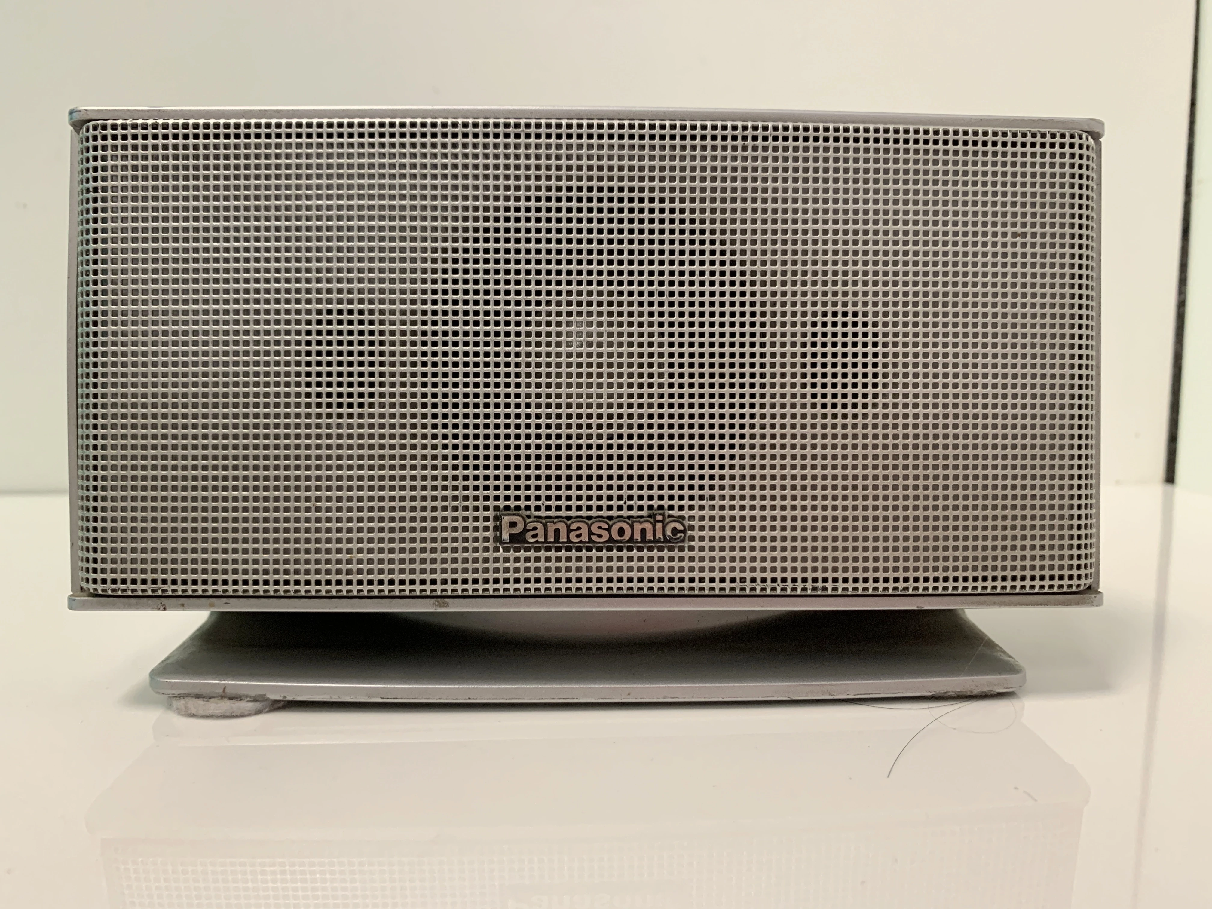 subwoofer-sb-wa520-panasonic-glosniki-3x-glosnik-1x-centralny-model-sb-wa520