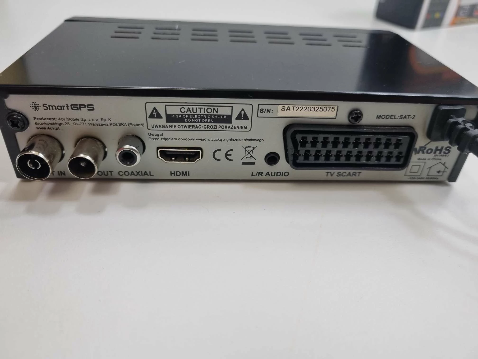 dekoder-tuner-dvb-t2-smart-sat-2-h264h265hevc-pekniety-pilot-model-sat-2