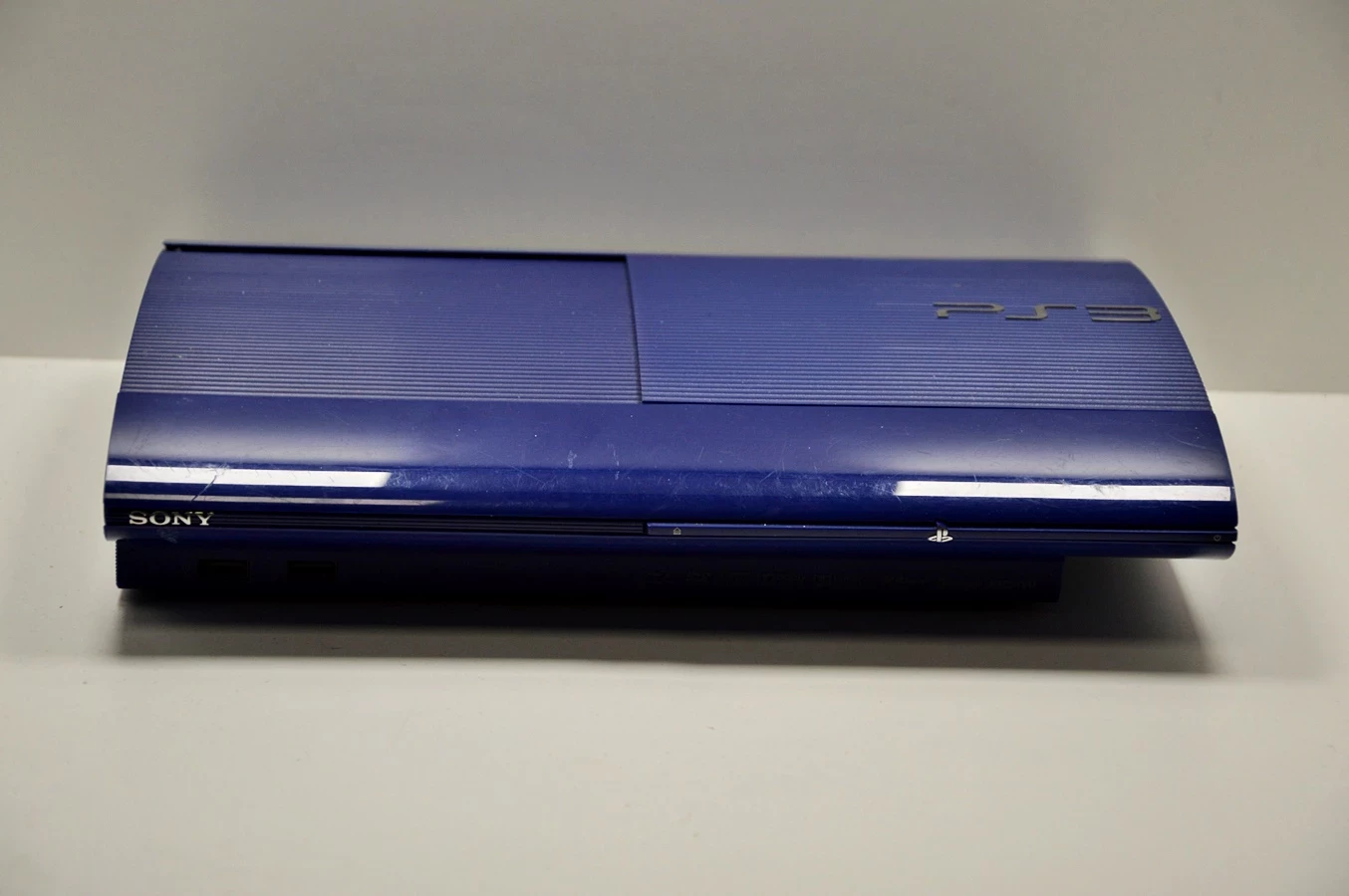 konsola-sony-playstation-3-super-slim-ps3-cech-4204a-niebieska-dysk-wbudowana-pamiec-160-gb