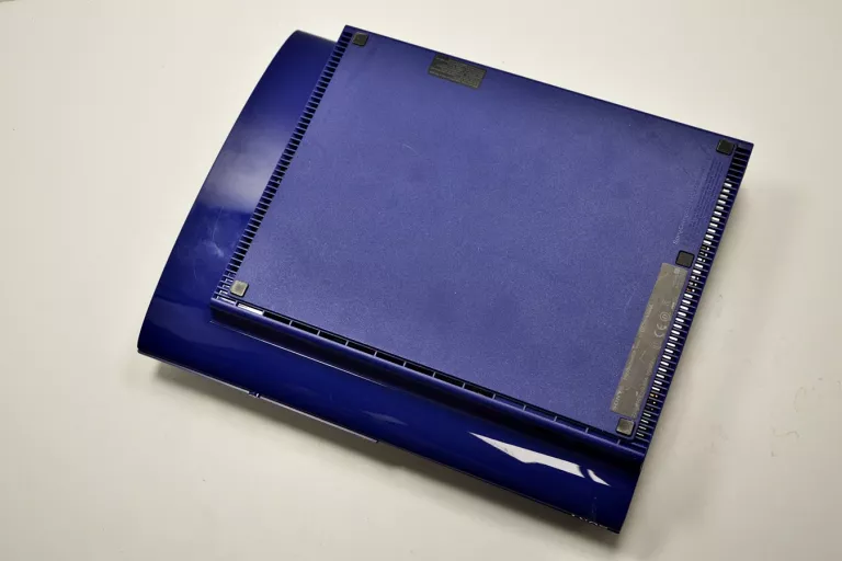 konsola-sony-playstation-3-super-slim-ps3-cech-4204a-niebieska-kod-producenta-cech-4004b