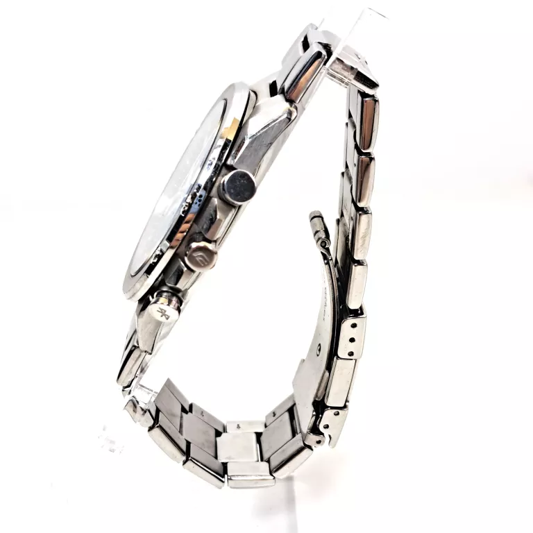 ZEGAREK CASIO EDIFICE EQB-1000 BRANSOLETA
