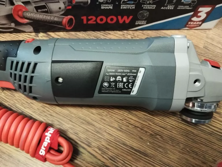 szlifierka-katowa-graphite-59g220-1200w-stan-powystawowy
