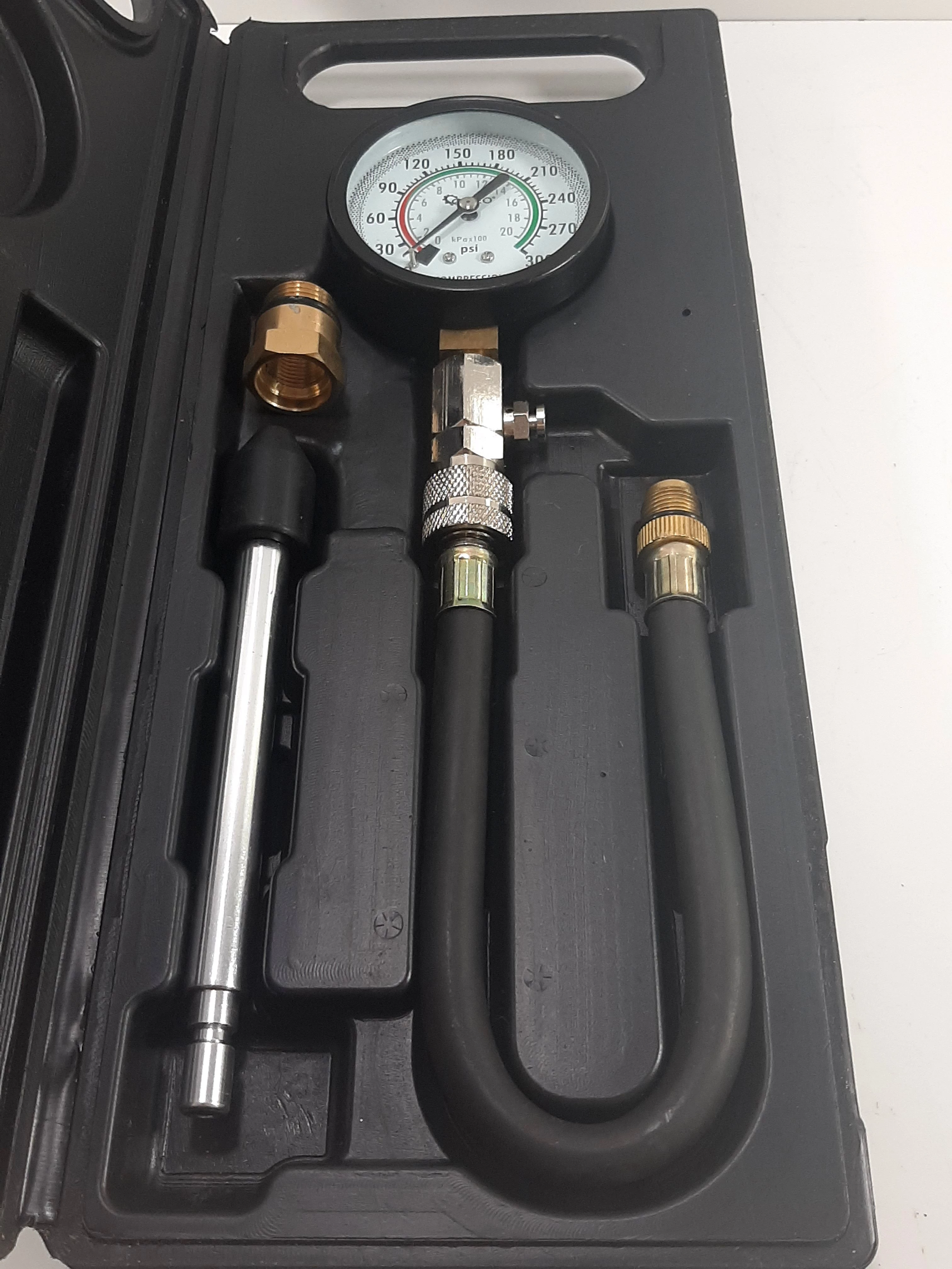 miernik-pomiar-tester-cisnienia-sprezania-manometr-geko-kod-producenta-g02500