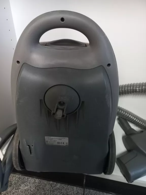 odkurzacz-zelmer-jupiter-1000w-rodzaj-odkurzacza-workowy