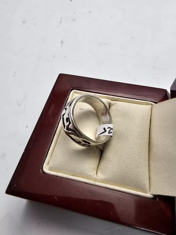 srebrny-pierscionek-480-gr-925-pr-stan-11323-2