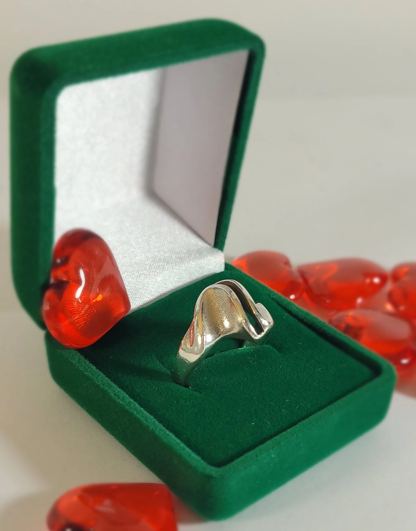 srebrny-pierscionek-565-gr-925-gr-ean-gtin-6975884390964