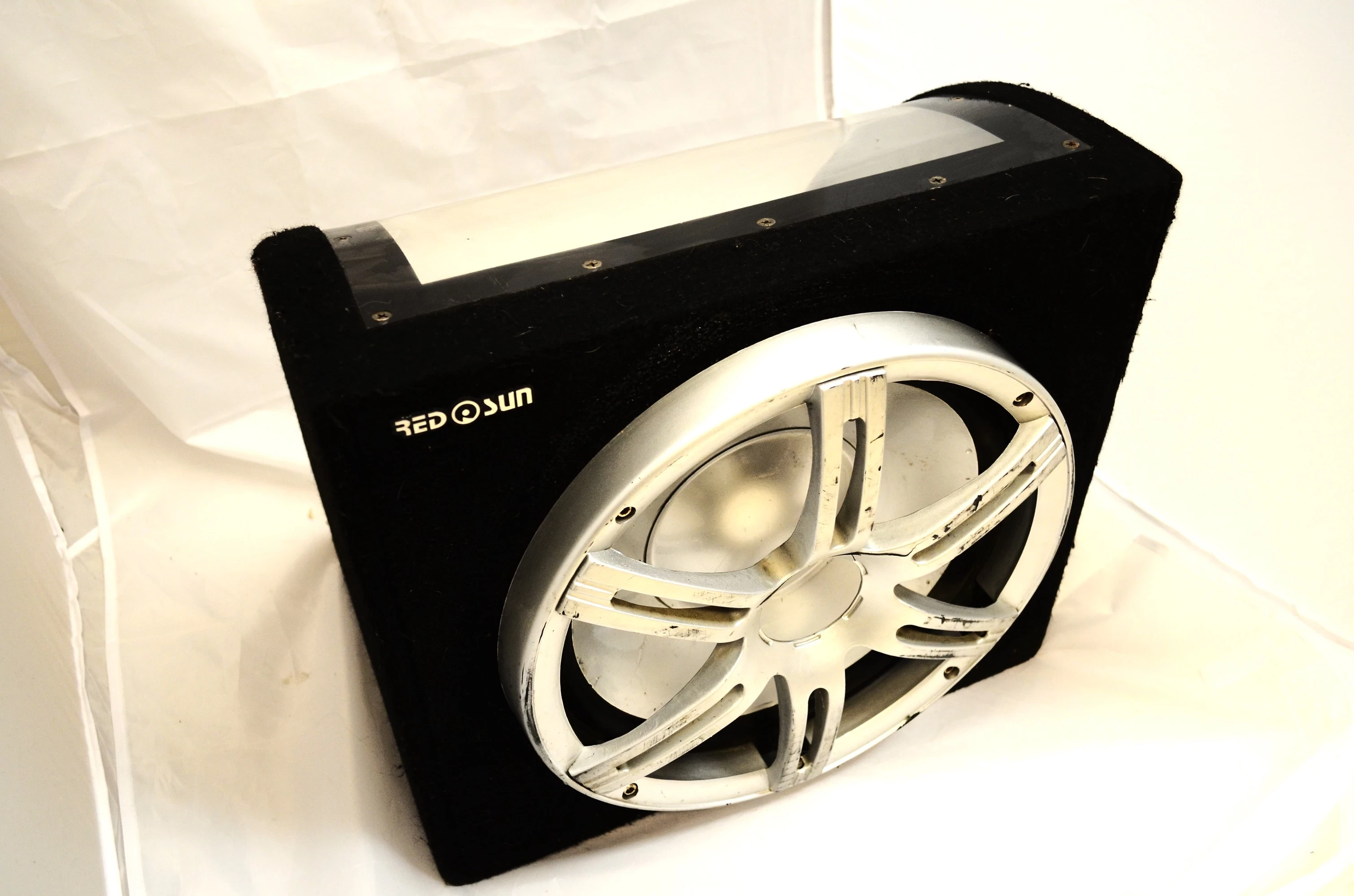 tuba-samochodowa-red-sun-q523-stan-uzywany