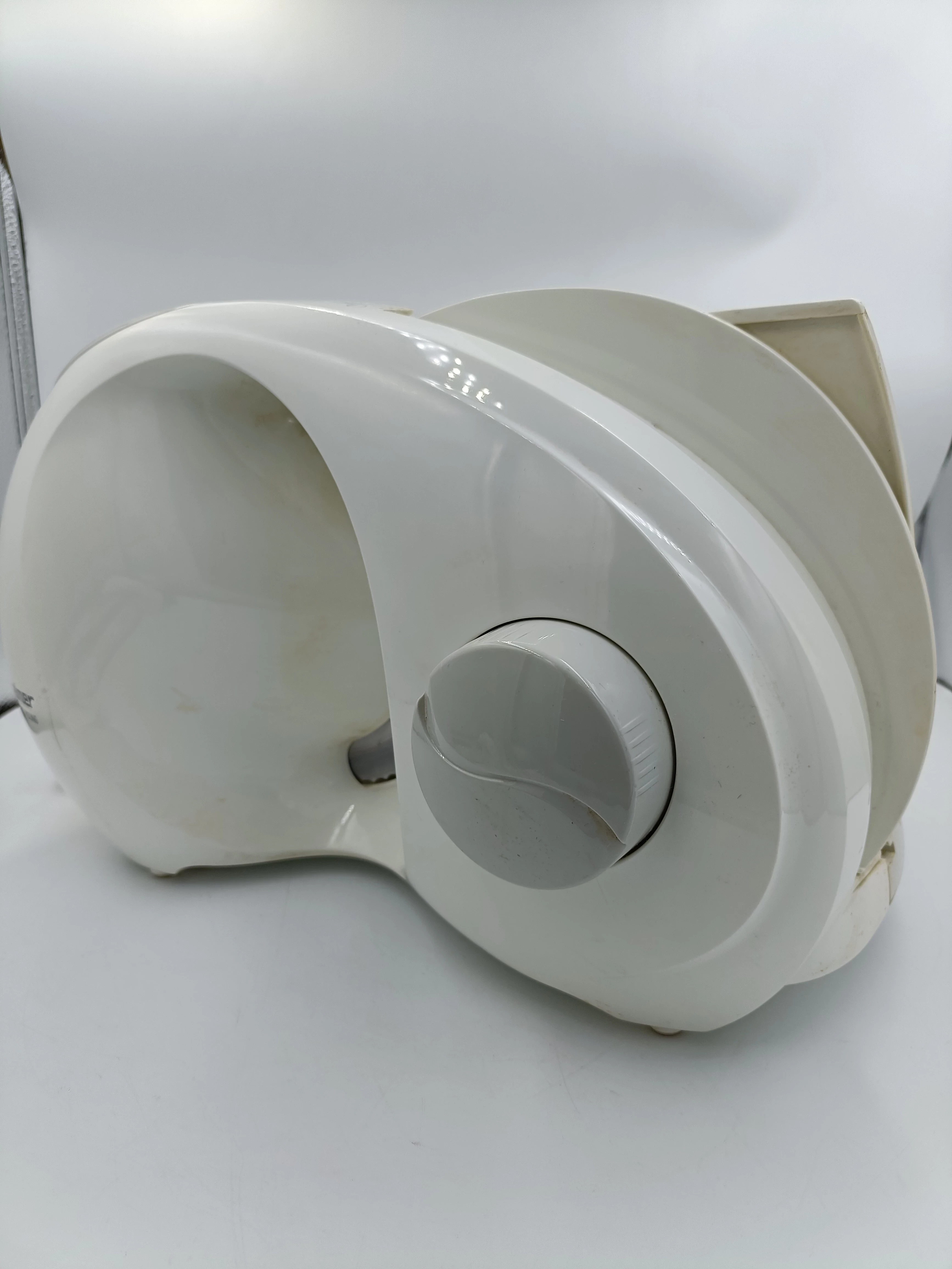 krajalnica-do-chleba-zelmer-alexis-young-zfs0715s-material-noza-stal-nierdzewna