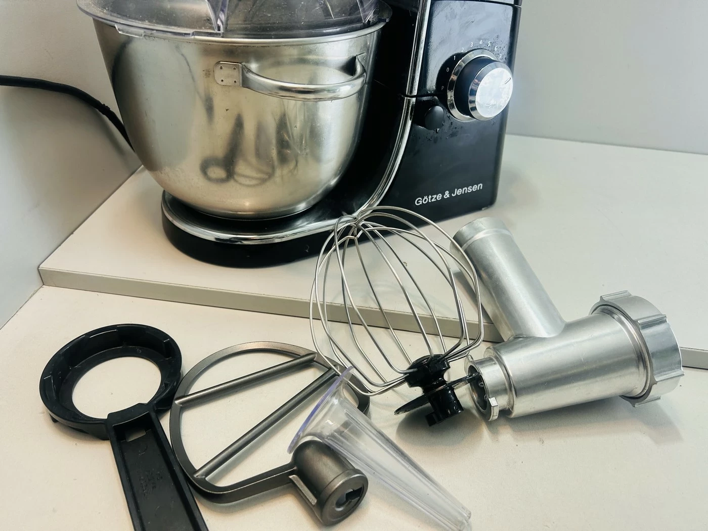 robot-kuchenny-gotze-jensen-sb600k-1000-w-gwarancja-marka-gotze-jensen