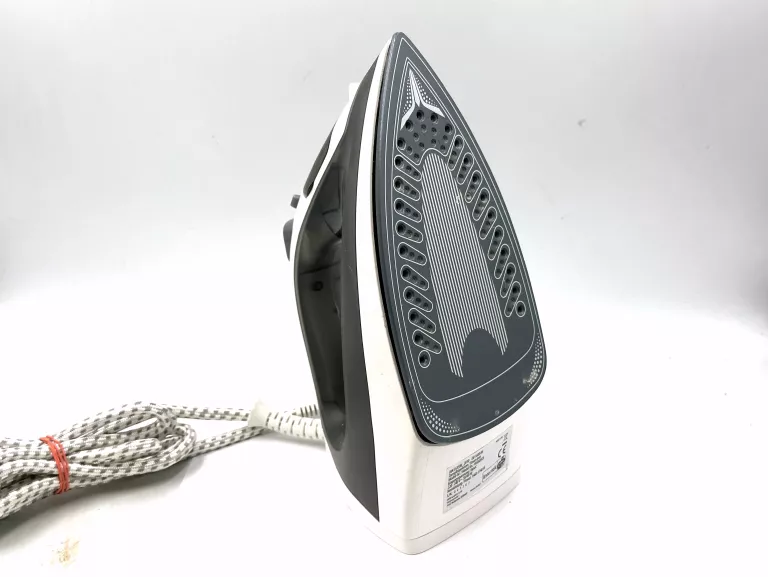 ŻELAZKO INTERTEK 1740W OPIS