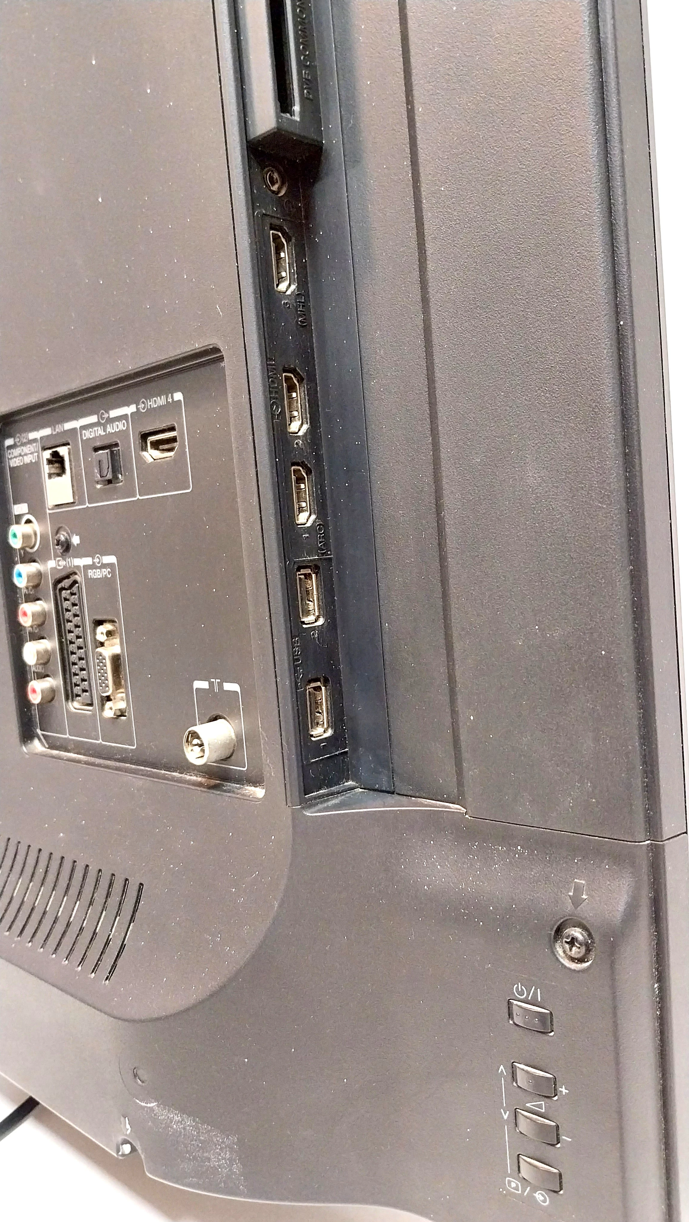 telewizor-toshiba-40l7335dpilotuchwyt-scienny-przekatna-ekranu-cale-4000