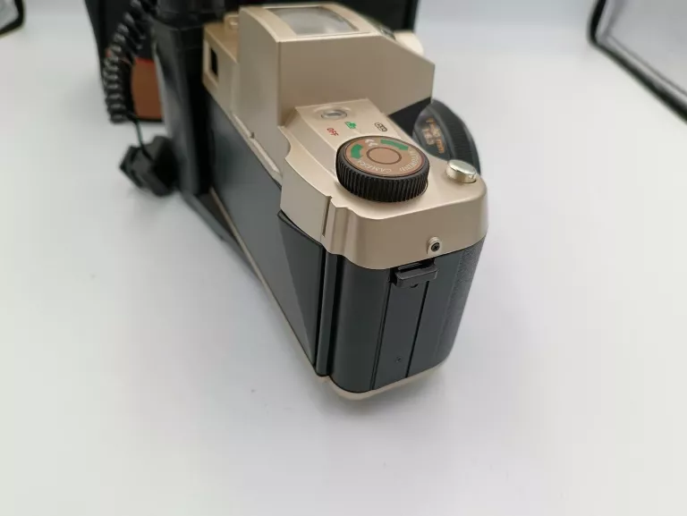 aparat-canon-9002rs-torba-lampa-blyskowa-opis-stan-uszkodzony