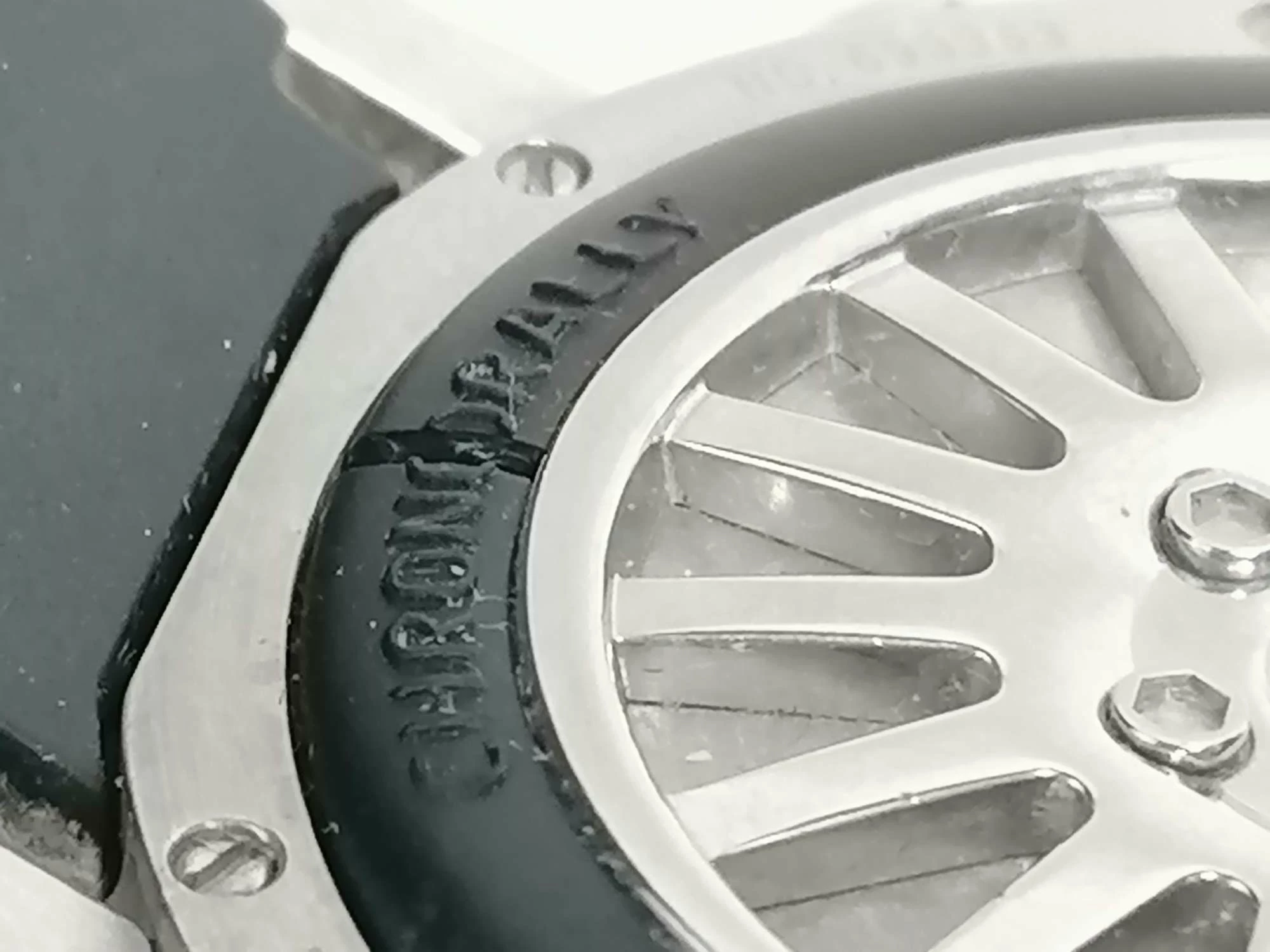 szwajcarski-zegarek-edox-wrc-chronorally-stan-uzywany