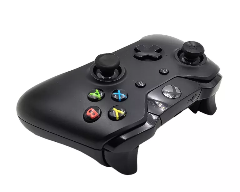 KONSOLA MICROSOFT XBOX ONE X 1TB HDR + PAD