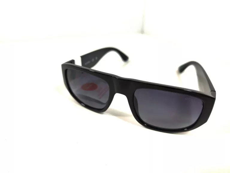 okulary-przeciwsloneczne-guess-gf5107-stan-uzywany