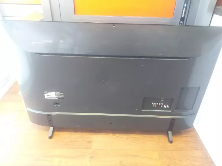 TELEWIZOR LG 49LH570V SMART TV + PILOT NIE ORYGINALNY