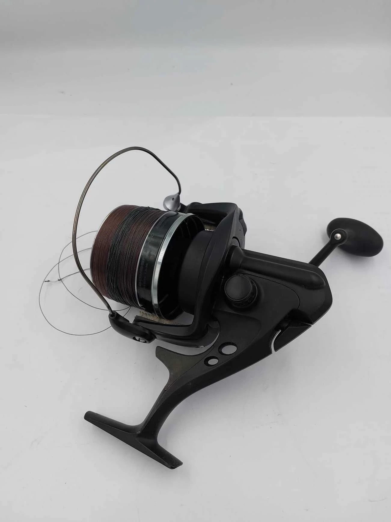 kolowrotek-okuma-big-bomber-spod-al-3-maja-4-ostrowiec-sw